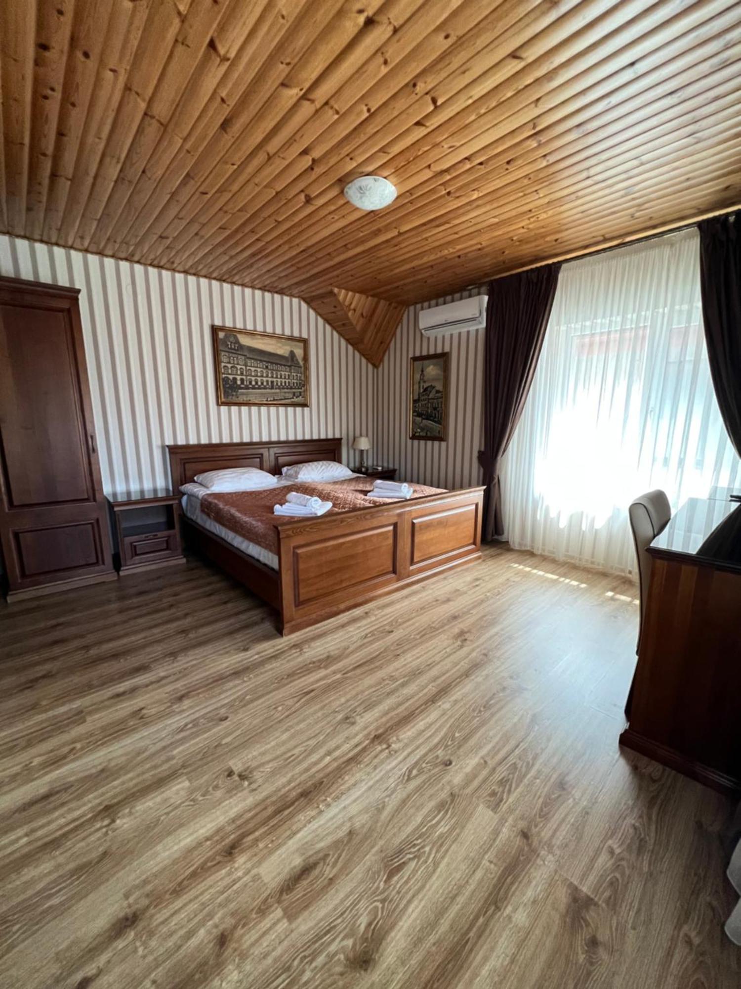 Guest House Villa Lamperti Dyyda Exterior photo