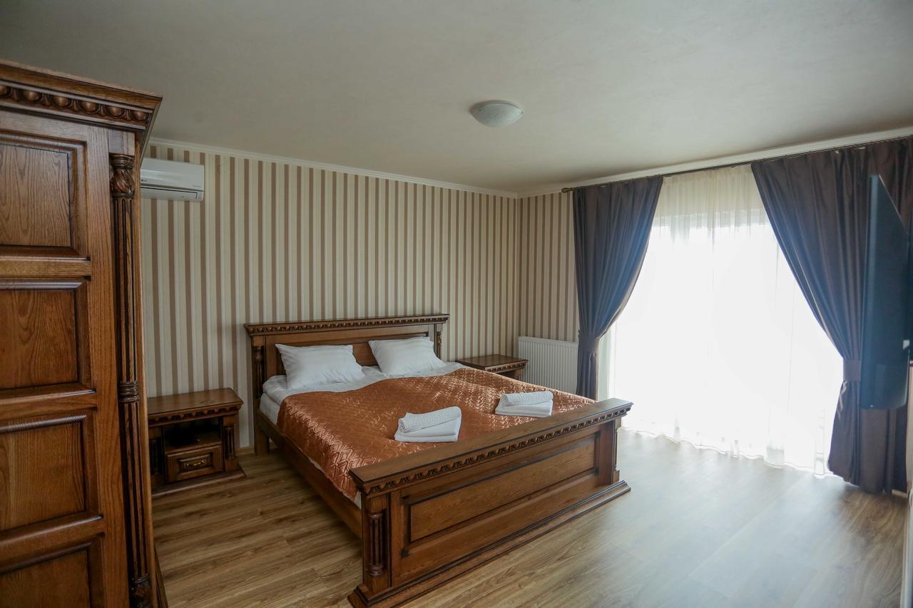Guest House Villa Lamperti Dyyda Exterior photo